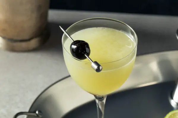 12 Variations On The Last Word Cocktail And Its History &Mdash; The Shaken Cocktail Last Word Cocktail