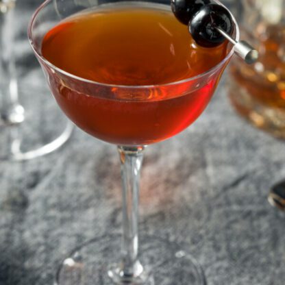 Rob Roy Sweet Vermouth Scotch Whiskey Bitters Shaken Cocktail
