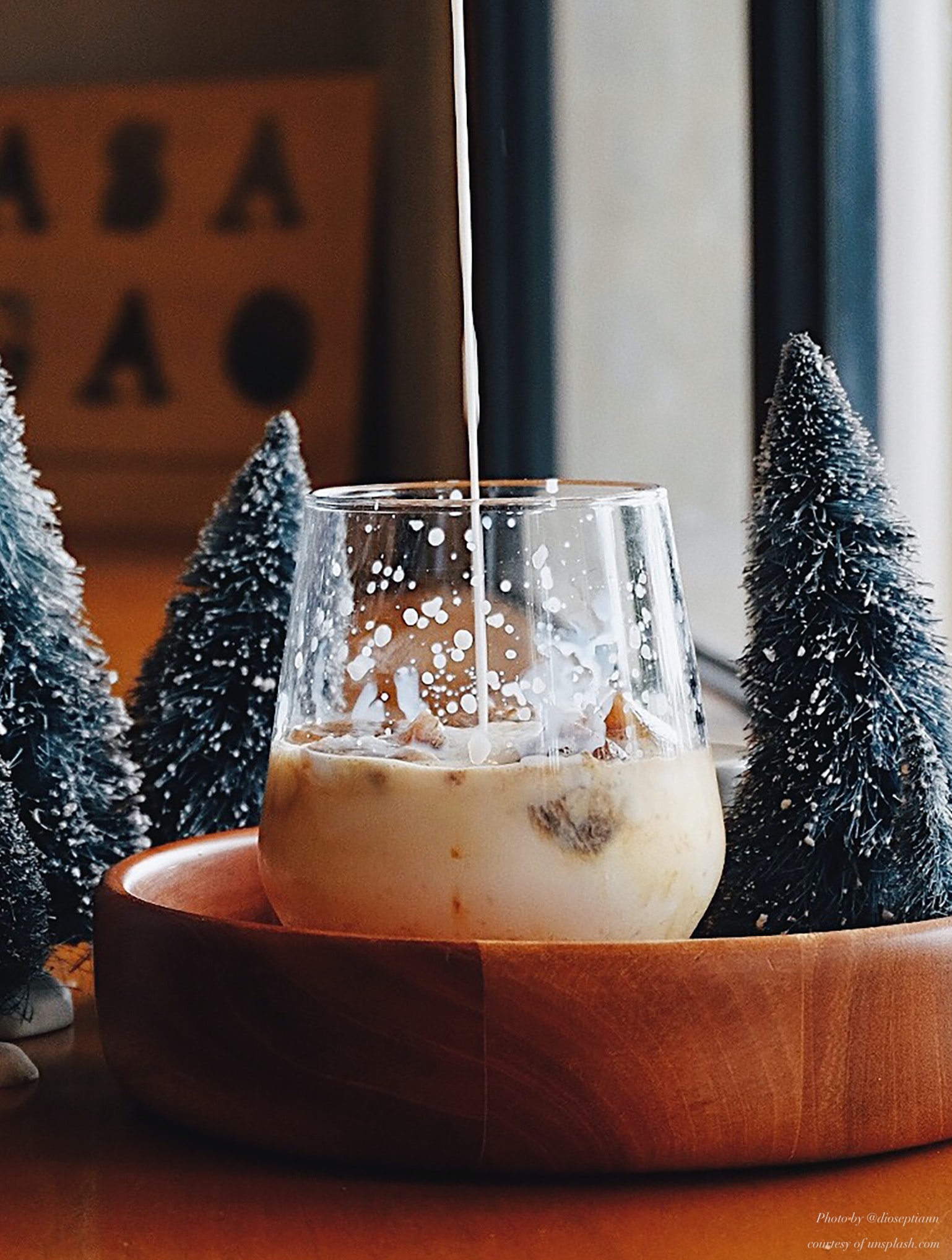Egg Nog Cocktail Recipe — THE SHAKEN COCKTAIL