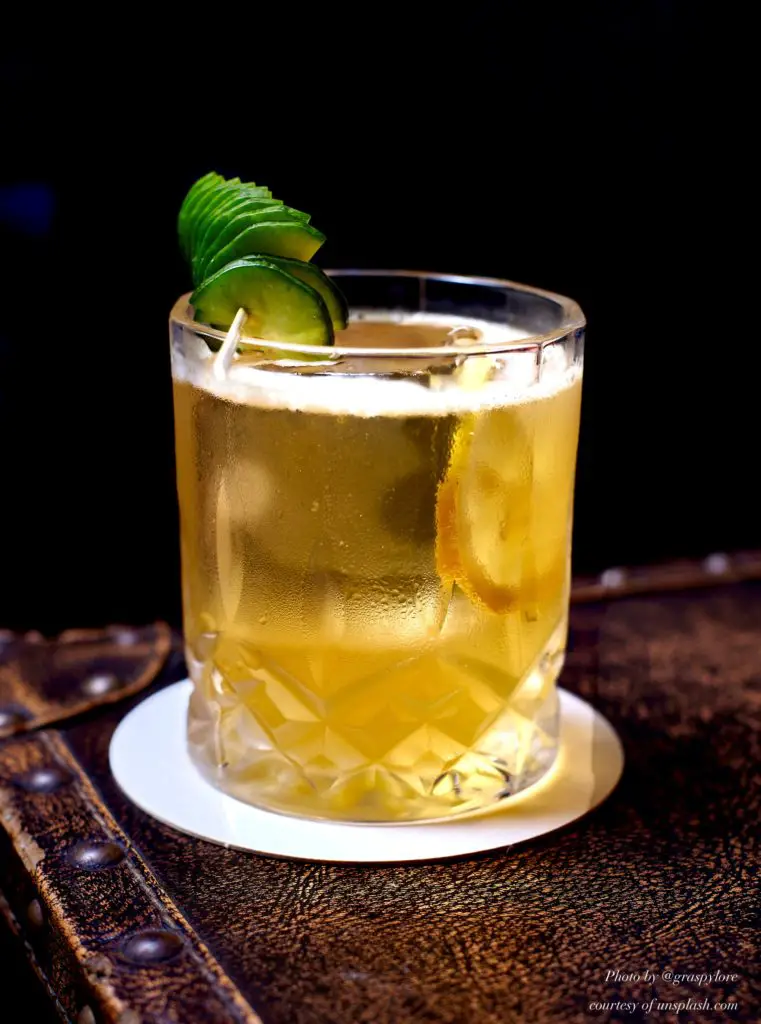 Mezcal Mule Cocktail Recipe — THE SHAKEN COCKTAIL