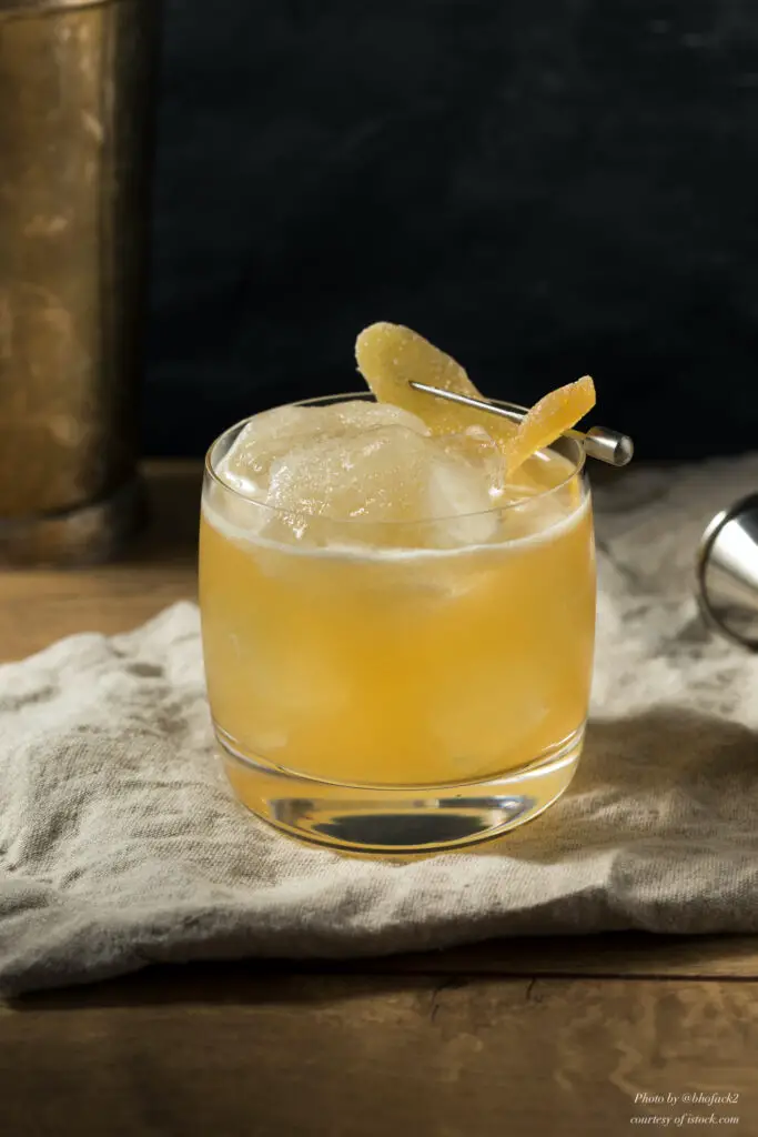 Mountain Man Cocktail Recipe — THE SHAKEN COCKTAIL