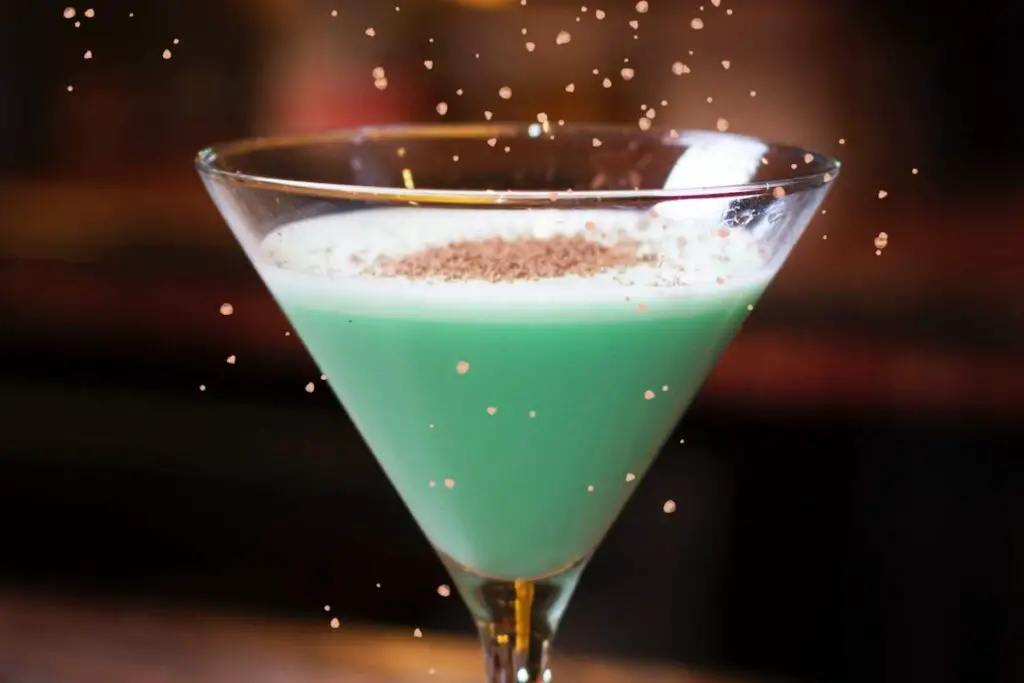 Famous New Orleans Cocktails And Their History &Mdash; The Shaken Cocktail Grasshopper Cocktail